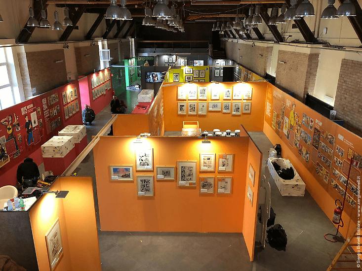Bonelli Story Napoli - Una foto scattata durante l'allestimento della mostra.